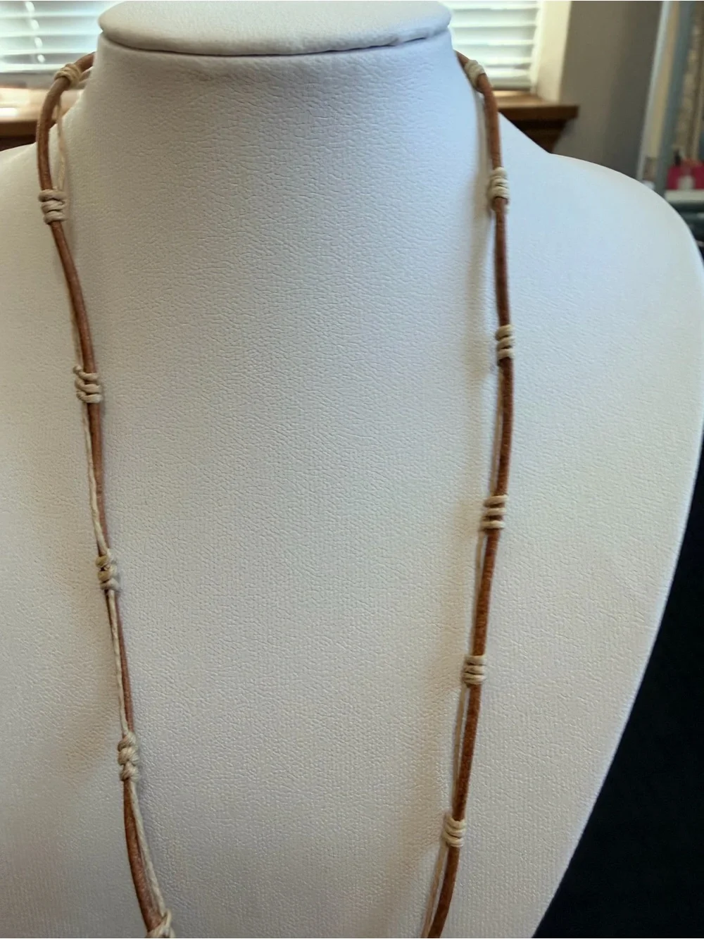 Otodus Shark tooth necklace NWOT